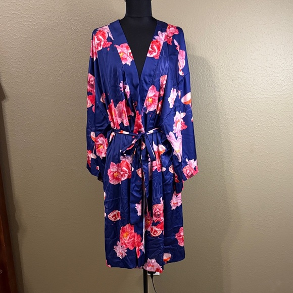 Soma Other - Soma Floral Robe - Navy and Pink
